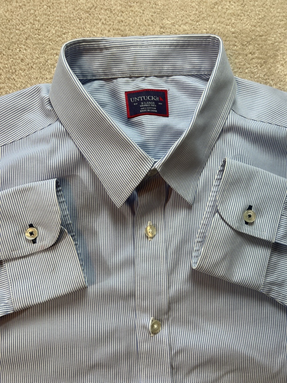UNTUCKit Mens XL Blue White Striped Wrinkle Free Cotton Button Down Shirt